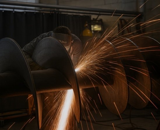 Fabricación según plano o muestra y tolerancias en España Rectificado y equilibrado de sinfines en España